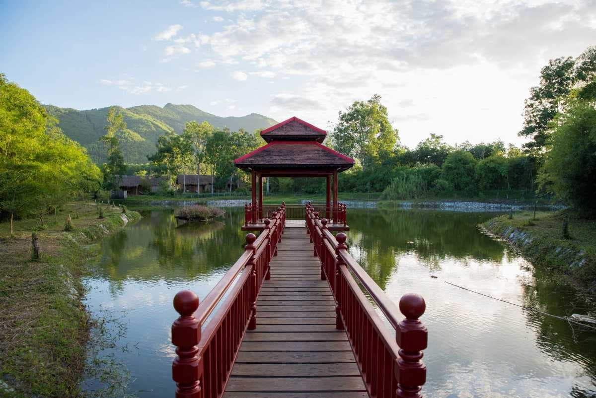 Alba Thanh Tan Hot Springs travel image