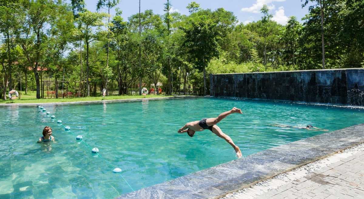 Alba Thanh Tan Hot Springs travel image