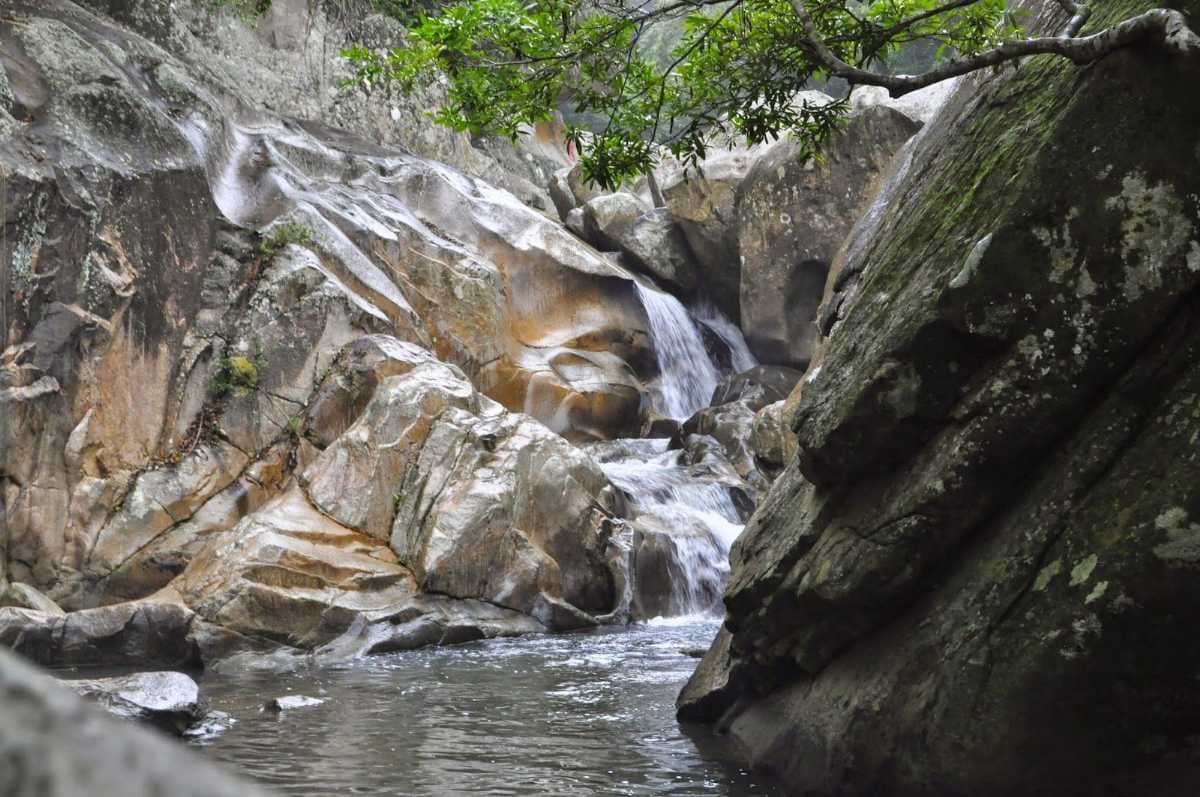 Ba Ho Waterfalls travel image