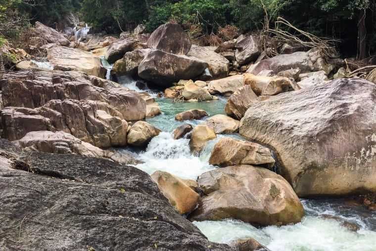 Ba Ho Waterfalls travel image
