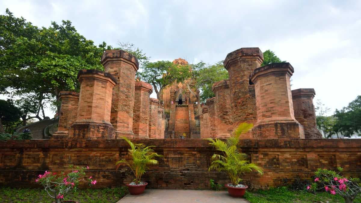 Po Nagar Cham Towers travel image
