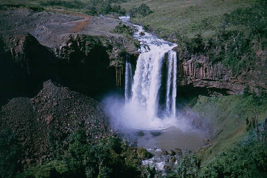 Phu Cuong Waterfall - Picturesque Waterfall in Pleiku